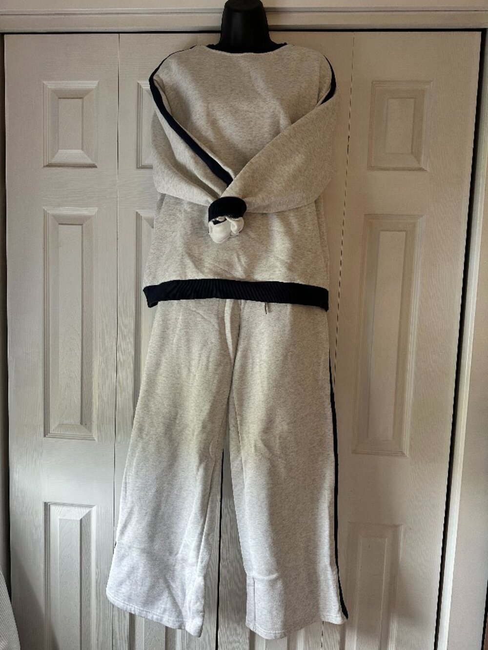 2 Piece Lounge Set Gray Sweatshirt & Wide Leg Pants Side Stripe Set Size M